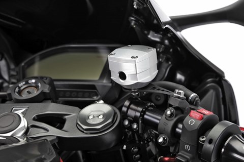 Hydraulischer Ausgleichsbehälter Cube von ABM