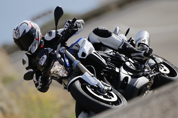BMW F 800 R 2015 Test