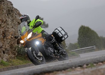 Aprilia Caponord 1200 Rally Test 2015