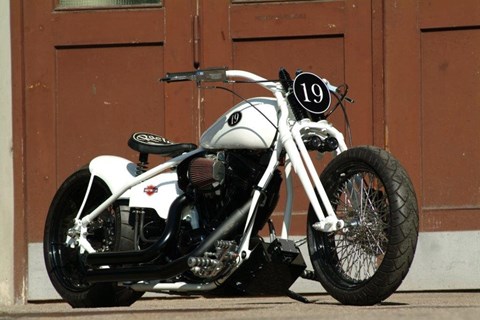 RevTech-Harley VS-Custom