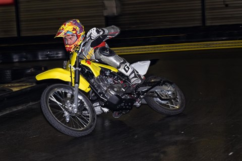 Motorrad-Hallentraining mit Roland Resch