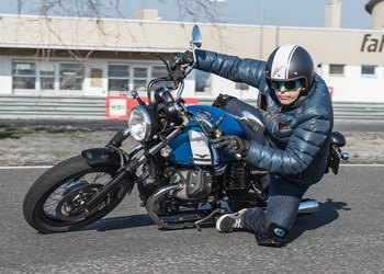 Test Moto Guzzi V7 II Special Test Moto Guzzi V7 II Special