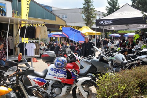 Touratech feiert Beginn der Motorradsaison