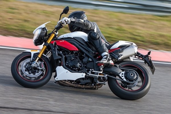 Speed Triple R bei 1000PS-Gripparty in Brünn
