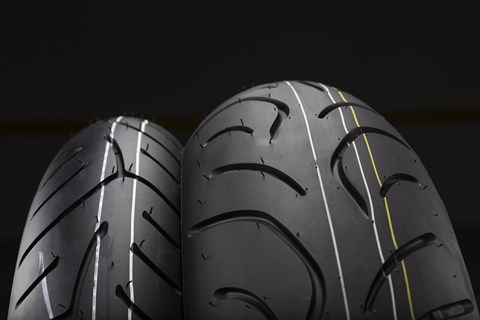 Neuer Battlax Sport Touring T30 EVO