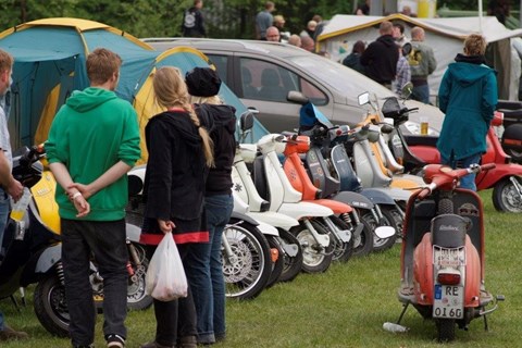 Internationaler Scooter Run im Sauerland an Pfingsten