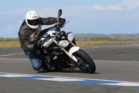 Arai RX-7V Topmodell Test Isle of Man Tourist Trophy 2015
