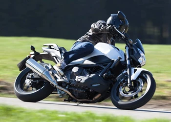 Honda NC750S Naked Bike Test Honda NC750S Naked Bike Test