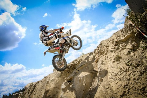 Heißes Enduro Masters-Wochenende in Schrems mit 4 Stunden-Rennen