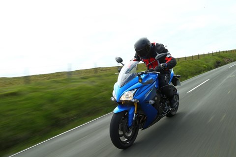 Suzuki GSX-S1000F Test Suzuki GSX-S1000F Test