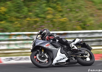 Suzuki GSX-R 750 Suzuki GSX-R 750