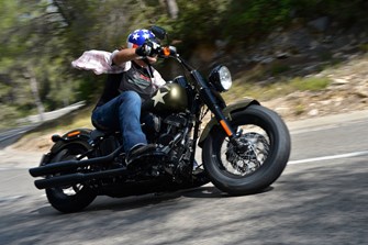 Harley-Davidson Fat Boy S und Slim S Test 2016