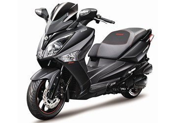 Sym GTS 300 Sport ABS Test 2015 Sym GTS 300 Sport ABS Test 2015