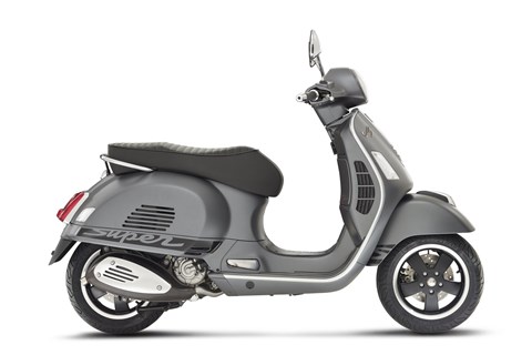 Vespa GTS300i.e. Super Sport Test 2015