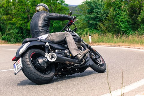 Moto Guzzi California 1400 Audace Test 2015