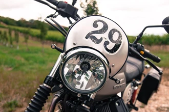 Moto Guzzi V7 II Scrambler Test 2015 Moto Guzzi V7 II Scrambler Test 2015
