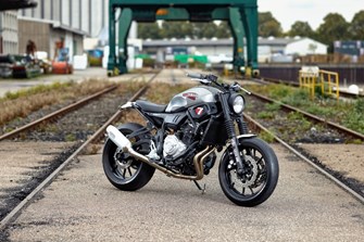 YARD BUILT XSR700 ‘SUPER 7’ BY JVB-MOTO YARD BUILT XSR700 ‘SUPER 7’ BY JVB-MOTO