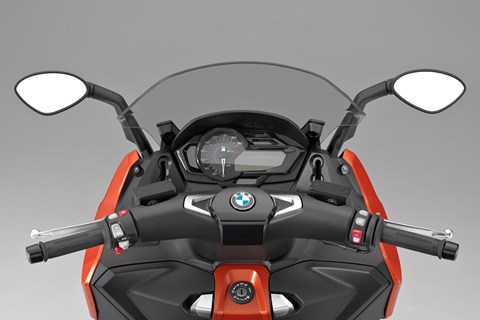 BMW Fahrerassistenzsystem Side View Assist