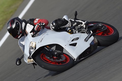 Ducati 959 Panigale Test