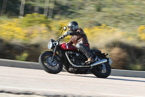 Triumph Street Twin Test