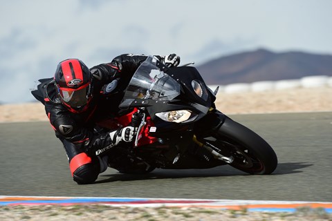 Metzeler Racetec RR Slick Test