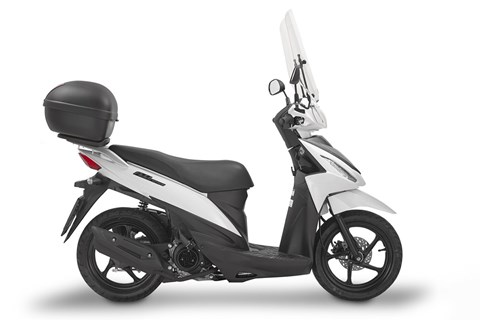 GIVI präsentiert neue Fahrzeugausstattung für Suzuki Adress 110