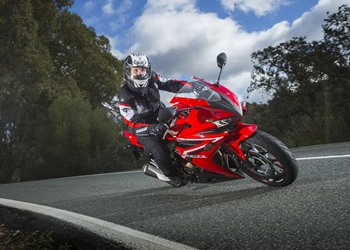 Honda CBR500R 2016 Test Honda CBR500R 2016 Test