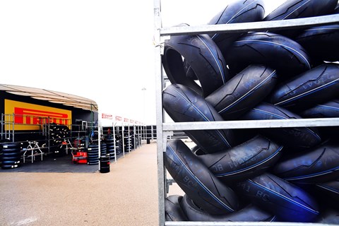 Pirelli Reifenvergabe 2016 für die Superbike WM