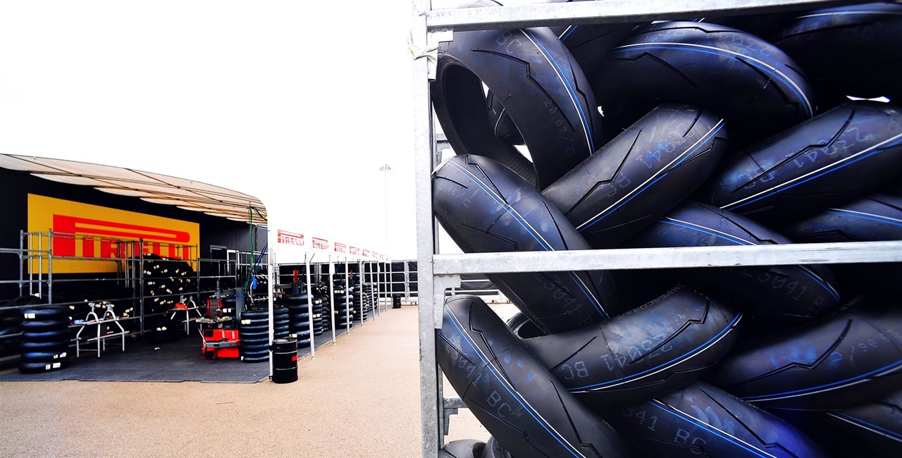 Pirelli Reifenvergabe 2016 für die Superbike WM