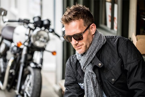 Die neue Barbour Jacke ist bei den TRIUMPH Händlern eingetroffen