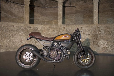 Ducati Racing Old School Scrambler RR