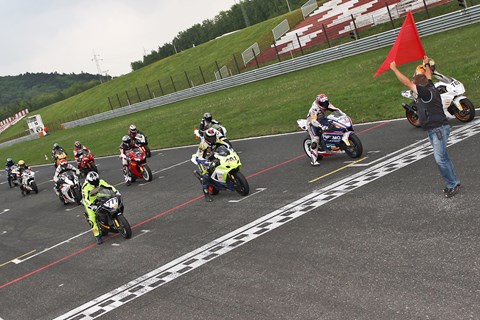 Pirelli Superstock Serie 2016