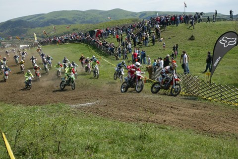 Top-Ergebnisse für KTMs Rennfahrer bei Enduro- und Motocross-ÖM!