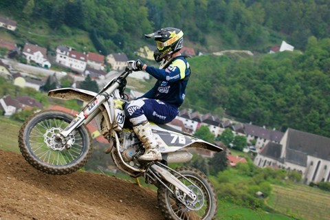 Pascal Rauchenecker feiert historischen Erfolg in der MX-ÖM