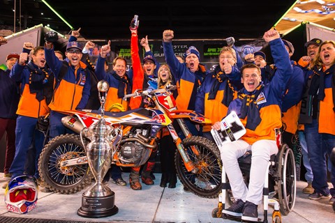 Ryan Dungey & KTM zum zweiten Mal in Folge Supercross Weltmeister