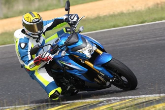 Suzuki GSX-S 1000 Pannoniaring 2016 Suzuki GSX-S 1000 Pannoniaring 2016