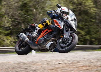 Motorrad-Quartett: KTM 1290 Super Duke GT Test Motorrad-Quartett: KTM 1290 Super Duke GT Test