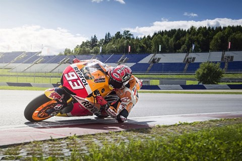 Warm-Up mit den MotoGP-Stars in der Grazer Innenstadt