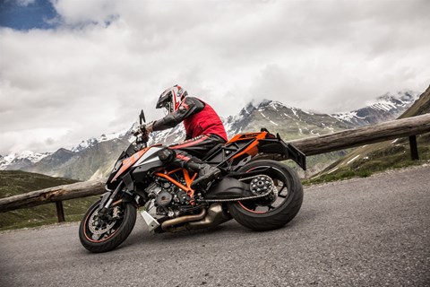 KTM 1290 Super Duke GT Test in den Alpen Ischgl 2016
