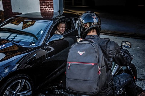 Victory Rucksäcke und Taschen