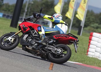 Big-Enduro Melken 2016:  Aprilia Caponord 1200 Big-Enduro Melken 2016:  Aprilia Caponord 1200