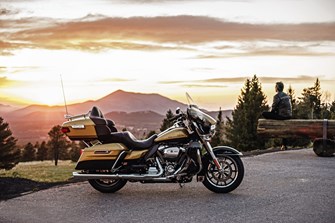 Harley Davidson Fahrwerk und Screamin' Eagle 2017 Harley Davidson Fahrwerk und Screamin' Eagle 2017