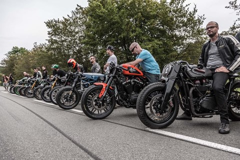 Essenza Drag-Rennen auf der INTERMOT 2016