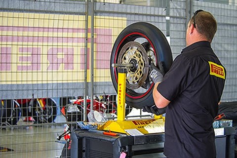 Bike Promotion bei den Pirelli SBK Track Days am Lausitzring