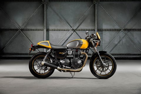 Triumph Street Cup und T100/T100 Black 2017 Triumph Street Cup und T100/T100 Black 2017