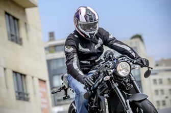  SX.100 der neue Helm von Nexx