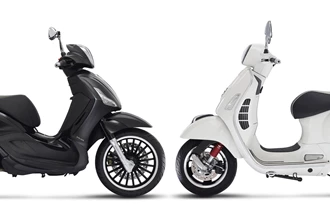 Vespa GTS 300ie Super vs Piaggio Beverly 300ie Police Vespa GTS 300ie Super vs Piaggio Beverly 300ie Police