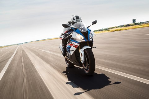 BMW Motorrad Test-Camp: Neue Modelle BMW Motorrad Test-Camp: Neue Modelle