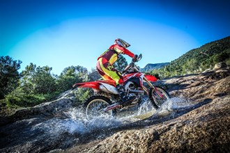 Honda CRF 450R und CRF 450RX 2017 Test Honda CRF 450R und CRF 450RX 2017 Test