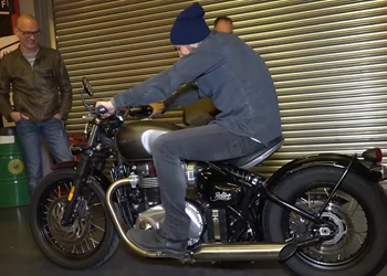 Triumph Bonneville Bobber Test 2017 Triumph Bonneville Bobber Test 2017